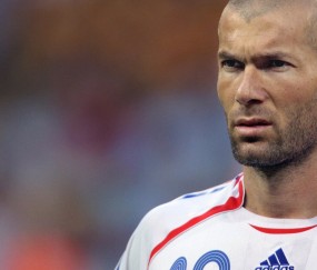 中国U18男篮衢州校园行，备战与乐享并行，青春篮球点燃少年梦想